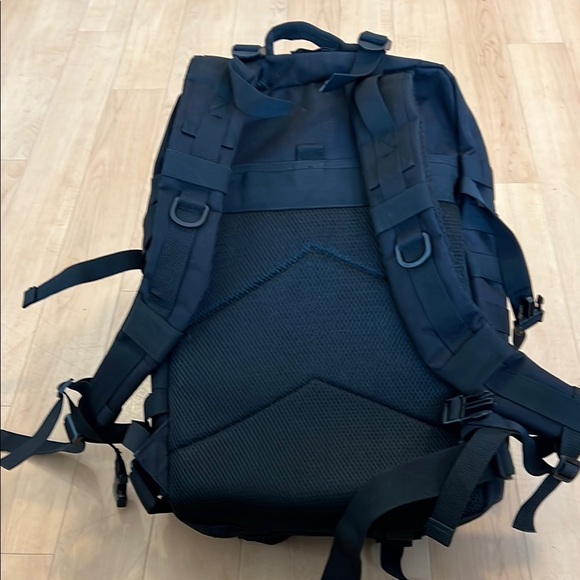 Black Tactical Cargo Backpack with Adjustable Straps - Picture 7 of 16